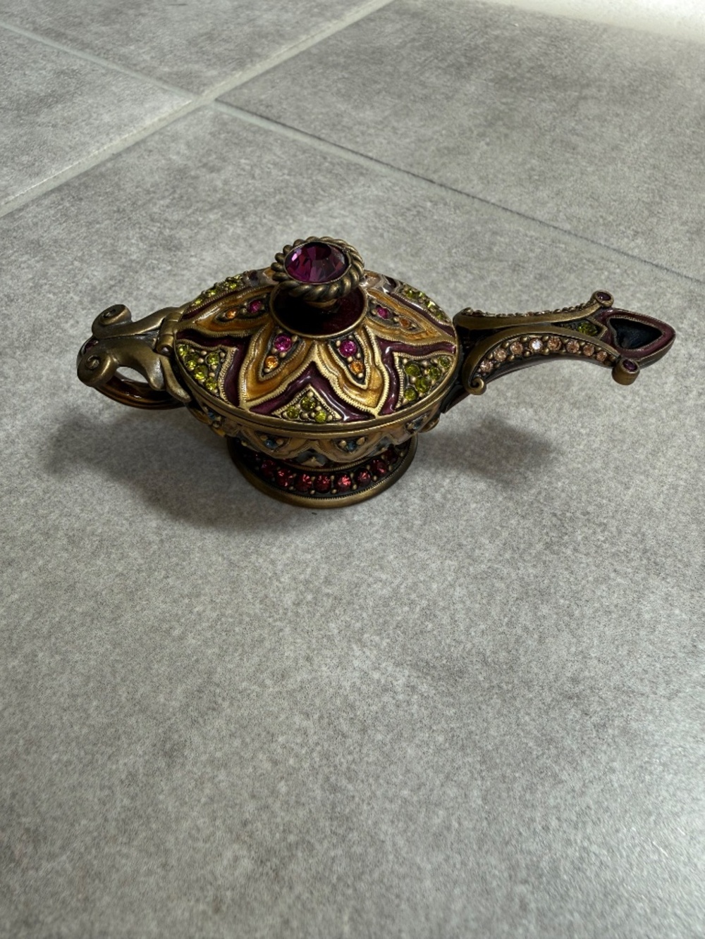 Jay Strongwater Magic Lamp Swarovski Purple Crystal Enamel Trinket Box- Mint Con